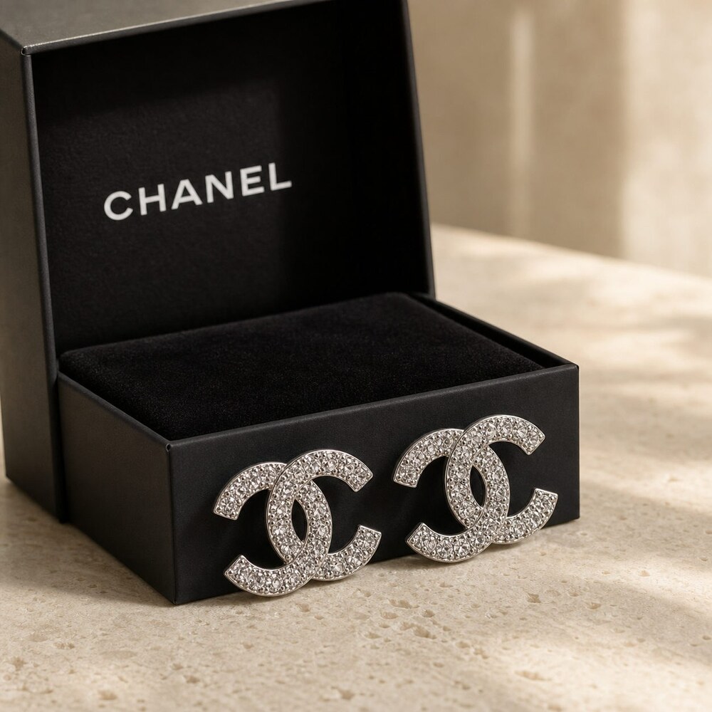 CHANEL Classic Parisian Earrings Style 44 | New with Box - Picture 4 of 9